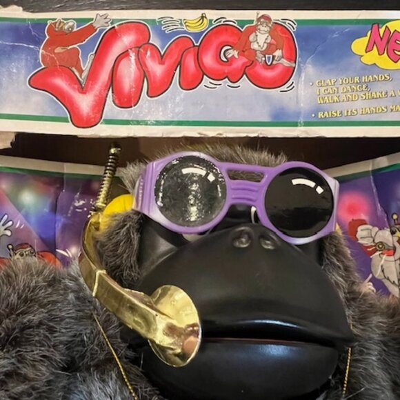 🎉 V.V. Go Dancing Gorilla Toy – Vintage Animated Figure w/ Box! 🎶🦍 - Picture 2 of 6